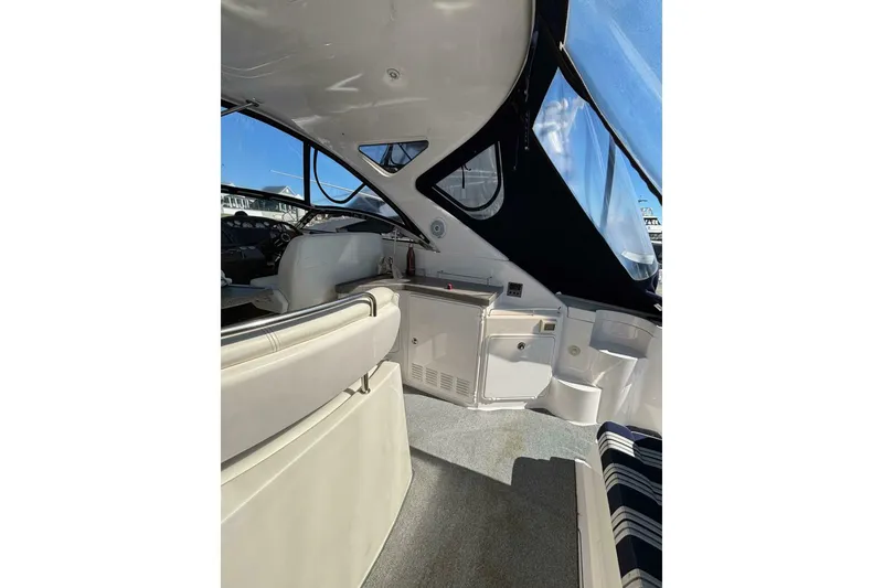 Slide: The Image of Regal 3760 Sportyacht 2007 - 17