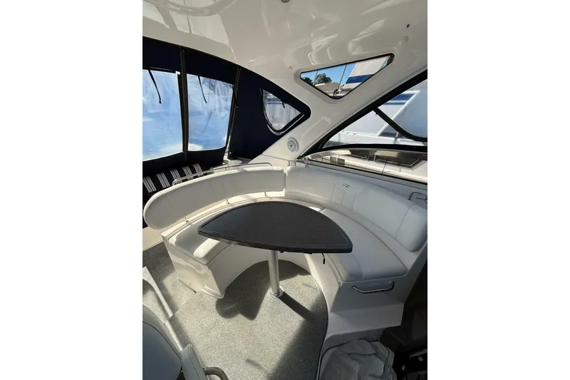 Slide: The Image of Regal 3760 Sportyacht 2007 - 26