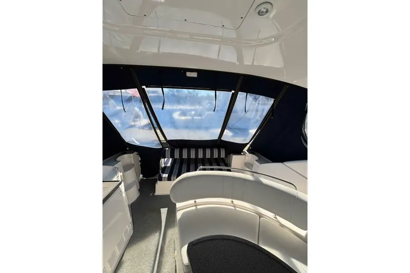 Slide: The Image of Regal 3760 Sportyacht 2007 - 27