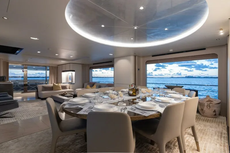Slide: The Image of Azimut 2023 Grande 32 Metri 2023 - 4