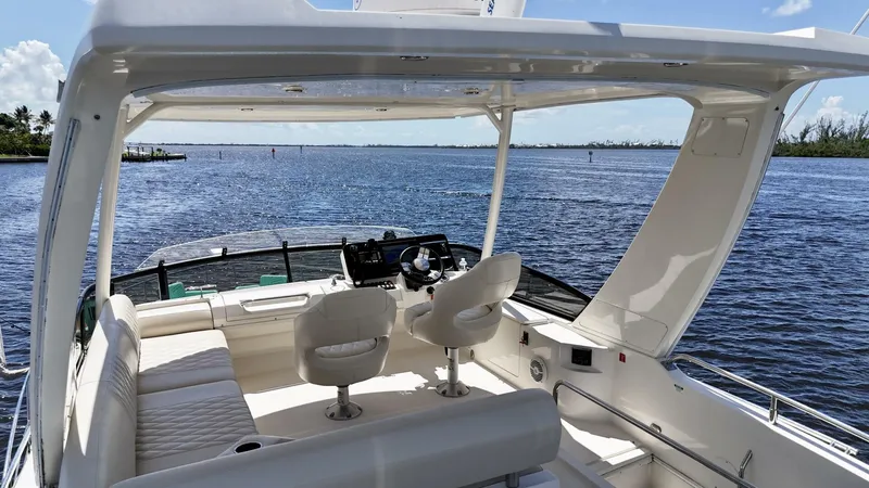 Slide: The Image of Carver Yachts C40 2017 - 15