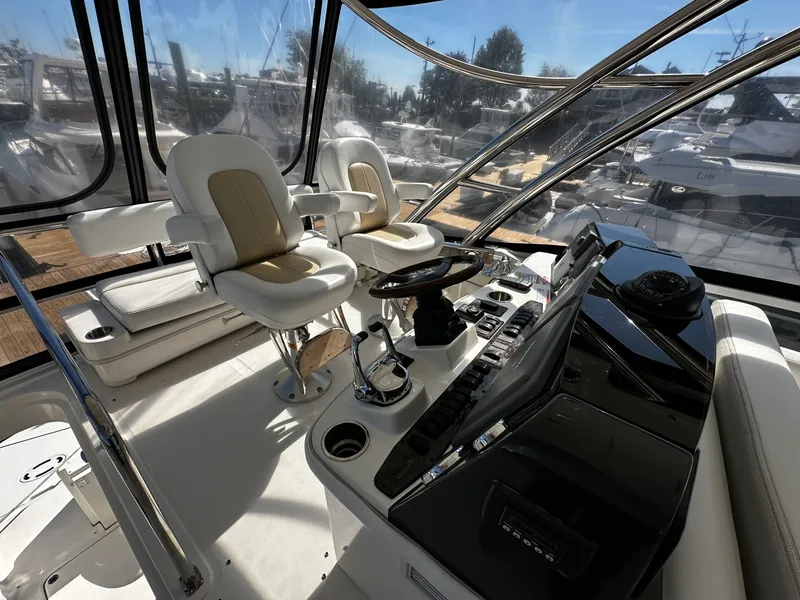 Slide: The Image of Sea Ray 47 SEDAN BRIDGE 2008 - 43