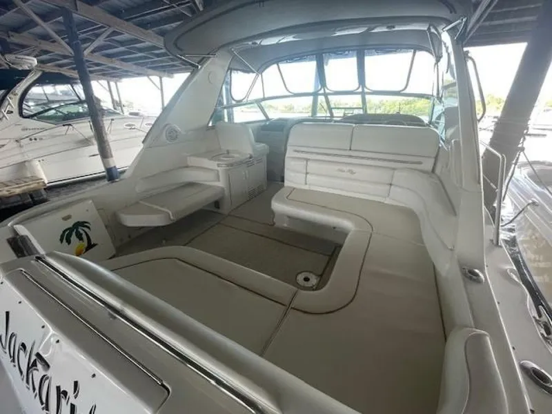 Slide: The Image of Sea Ray 370 Sundancer 1998 - 17