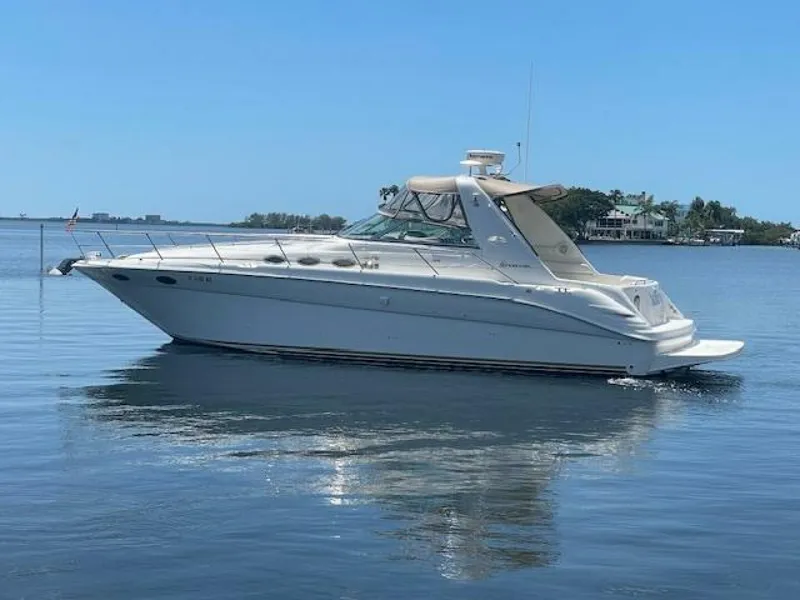 Slide: The Image of Sea Ray 370 Sundancer 1998 - 2