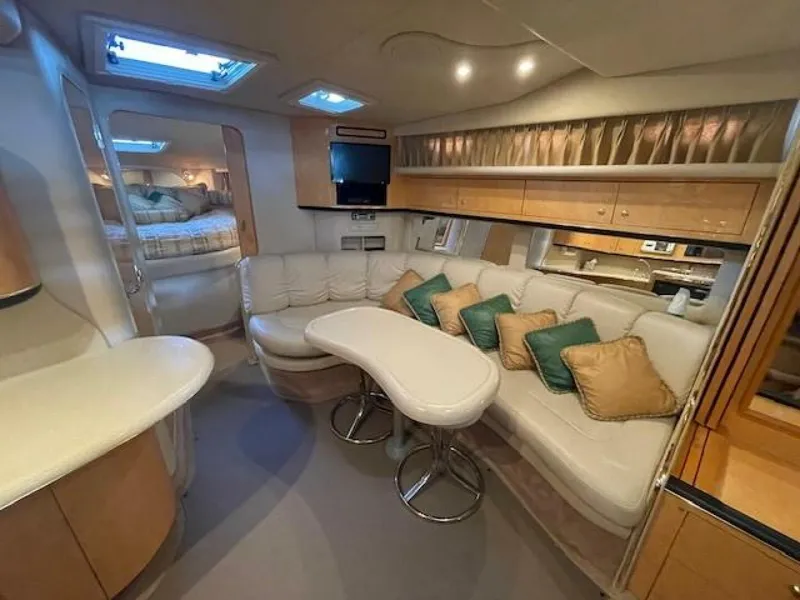 Slide: The Image of Sea Ray 370 Sundancer 1998 - 24