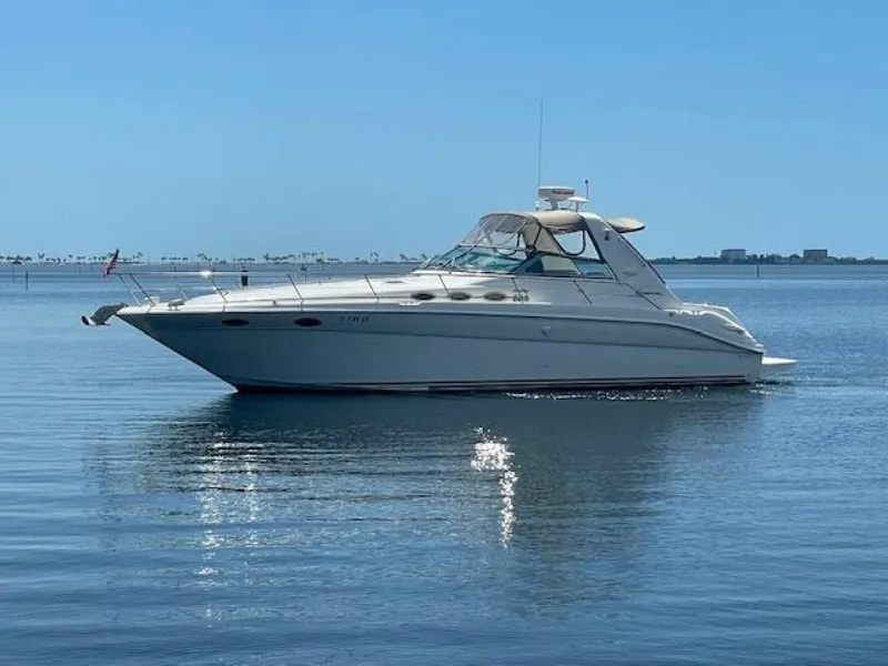 Slide: The Image of Sea Ray 370 Sundancer 1998 - 3
