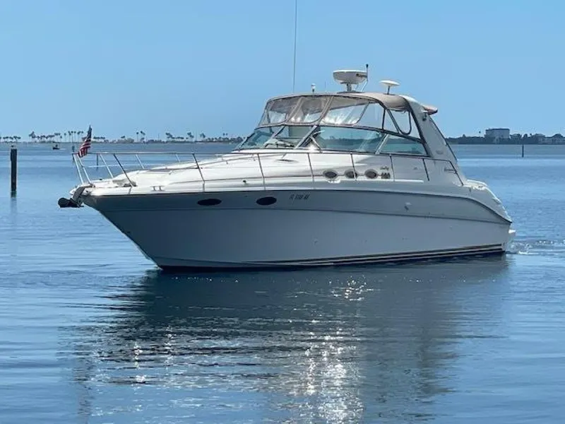 Slide: The Image of Sea Ray 370 Sundancer 1998 - 4