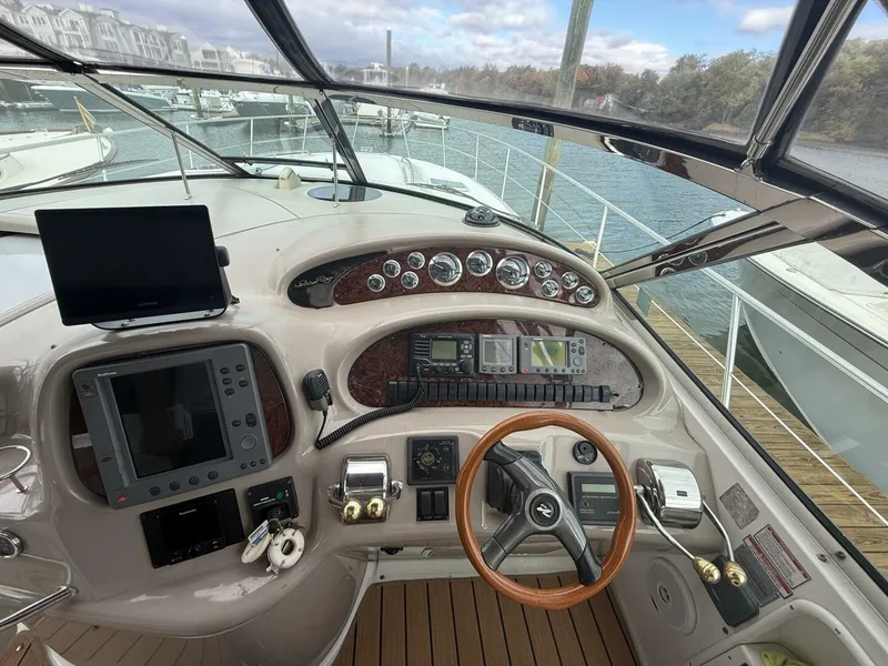 Slide: The Image of Sea Ray 410 Sundancer 2001 - 8
