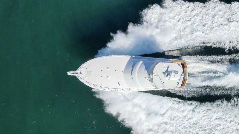 Slide: The Image of Hatteras 60 Convertible 2008 - 51