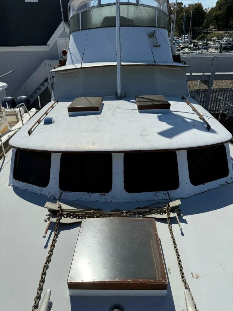 Slide: The Image of Custom 42’ Flybridge Cruiser 1967 - 11