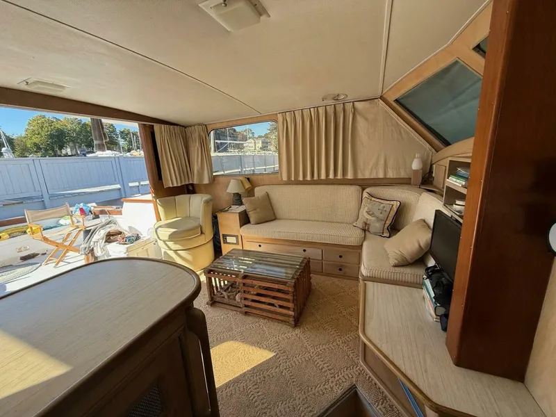 Slide: The Image of Custom 42’ Flybridge Cruiser 1967 - 23