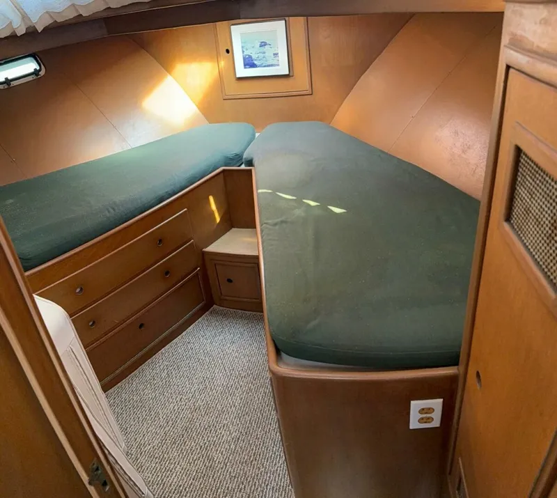 Slide: The Image of Custom 42’ Flybridge Cruiser 1967 - 32