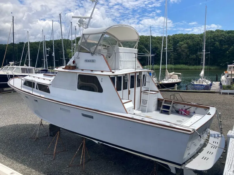 Slide: The Image of Custom 42’ Flybridge Cruiser 1967 - 6
