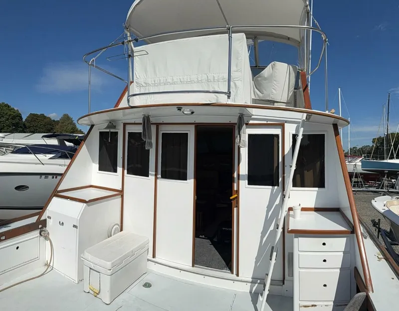 Slide: The Image of Custom 42’ Flybridge Cruiser 1967 - 8