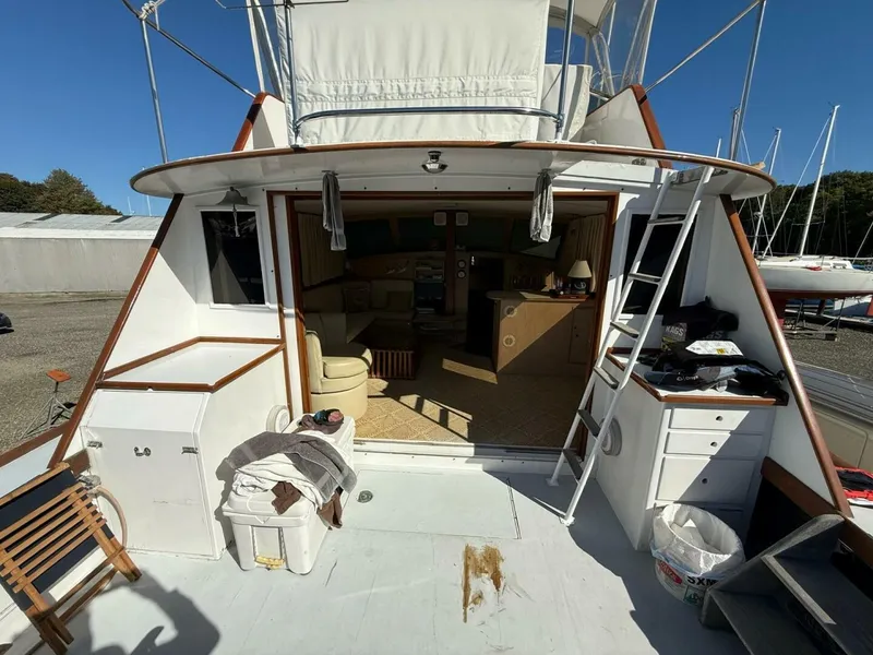 Slide: The Image of Custom 42’ Flybridge Cruiser 1967 - 9