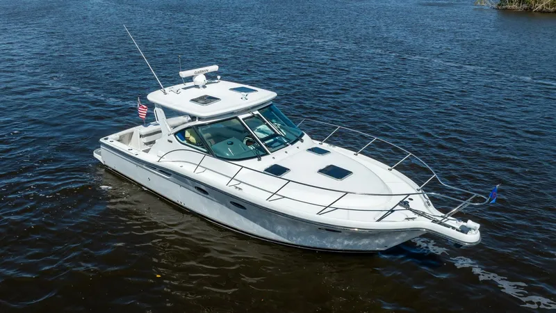 Slide: The Image of Tiara 3200 Open 2005 - 22