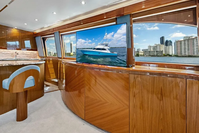 Slide: The Image of Viking 82 Convertible 2012 - 11