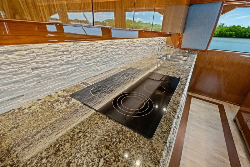Slide: The Image of Viking 82 Convertible 2012 - 16