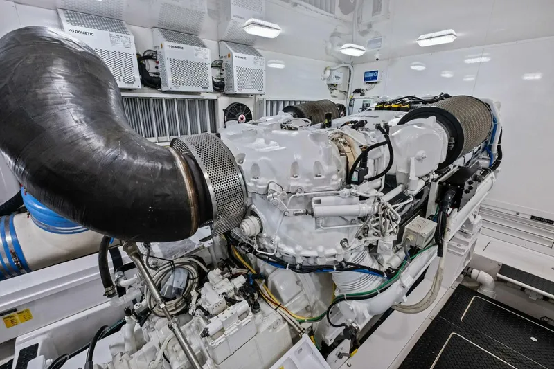 Slide: The Image of Viking 82 Convertible 2012 - 95