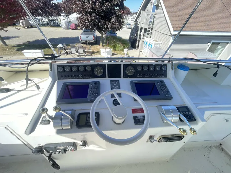 Slide: The Image of Viking 50 Motor Yacht 1993 - 35