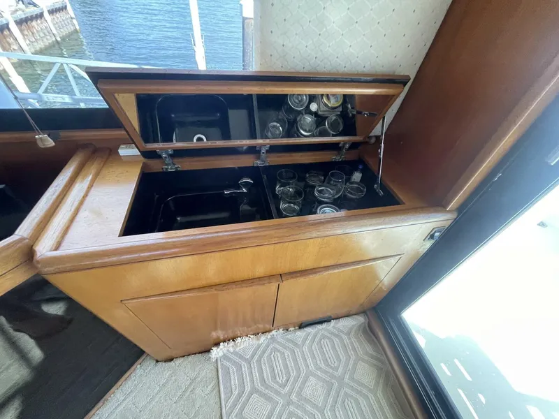 Slide: The Image of Viking 50 Motor Yacht 1993 - 45