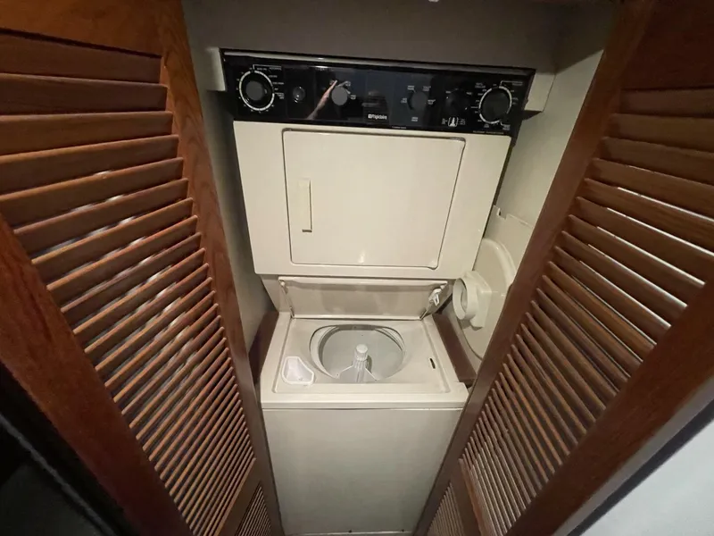 Slide: The Image of Viking 50 Motor Yacht 1993 - 76