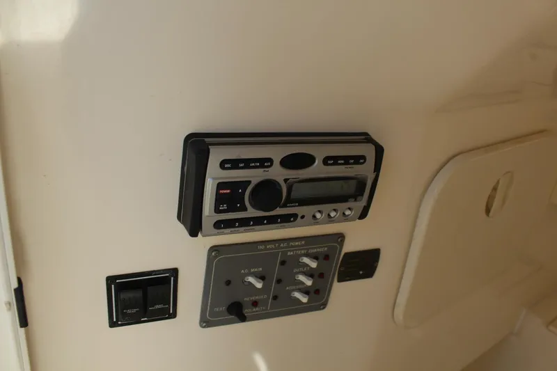 Slide: The Image of Pursuit 3100 Sport 2008 - 14