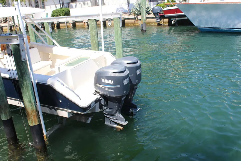 Slide: The Image of Pursuit 3100 Sport 2008 - 27
