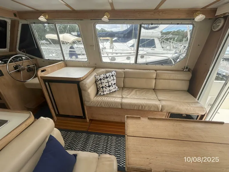 Slide: The Image of Sabreline Sedan Flybridge 1994 - 33