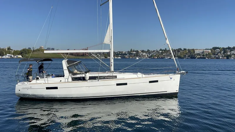 The Image of Beneteau Oceanis 41 2014 - 0