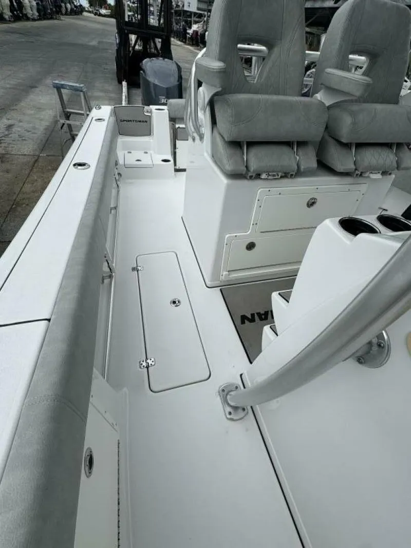 Slide: The Image of Sportsman 2020 - 6