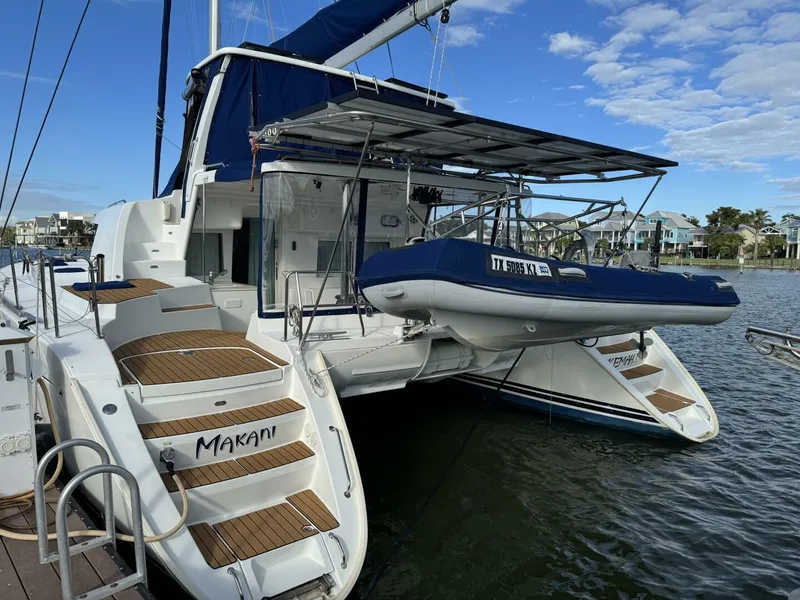Slide: The Image of Lagoon 440 2006 - 3