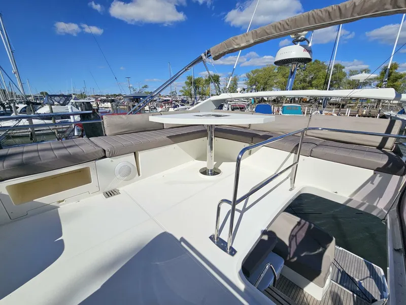 Slide: The Image of Prestige 460 Fly 2018 - 23