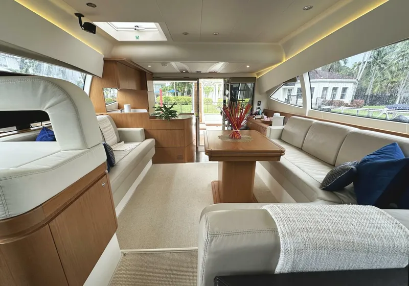 Slide: The Image of Ferretti 530 2014 - 12