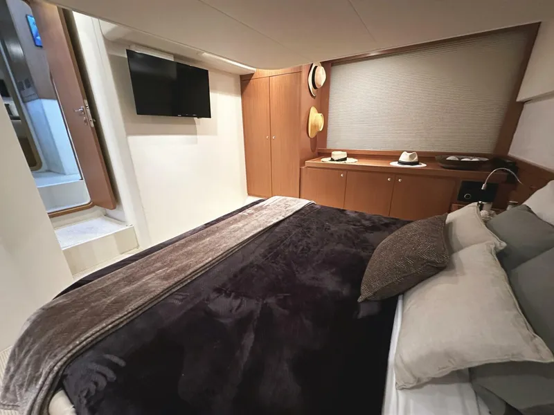 Slide: The Image of Ferretti 530 2014 - 26