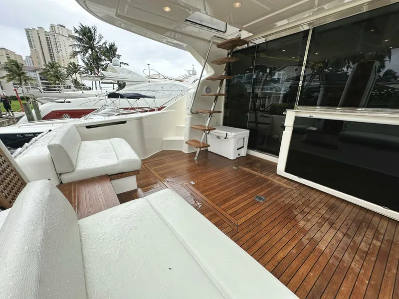 Slide: The Image of Ferretti 530 2014 - 4