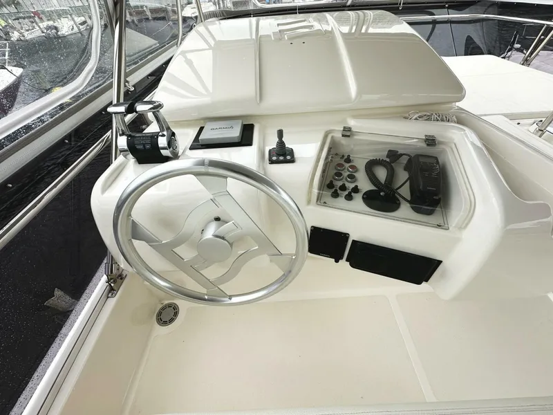Slide: The Image of Ferretti 530 2014 - 47