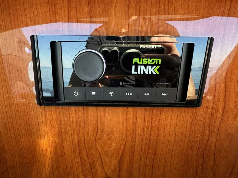 Slide: The Image of Sea Ray 510 Sundancer 2001 - 22