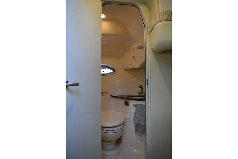 Slide: The Image of Sea Ray 44 Sundancer 2007 - 108
