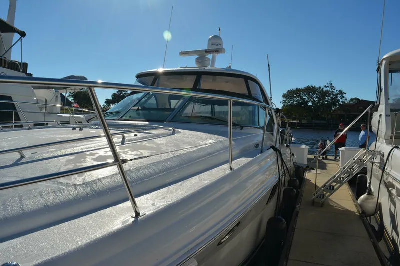 Slide: The Image of Sea Ray 44 Sundancer 2007 - 14