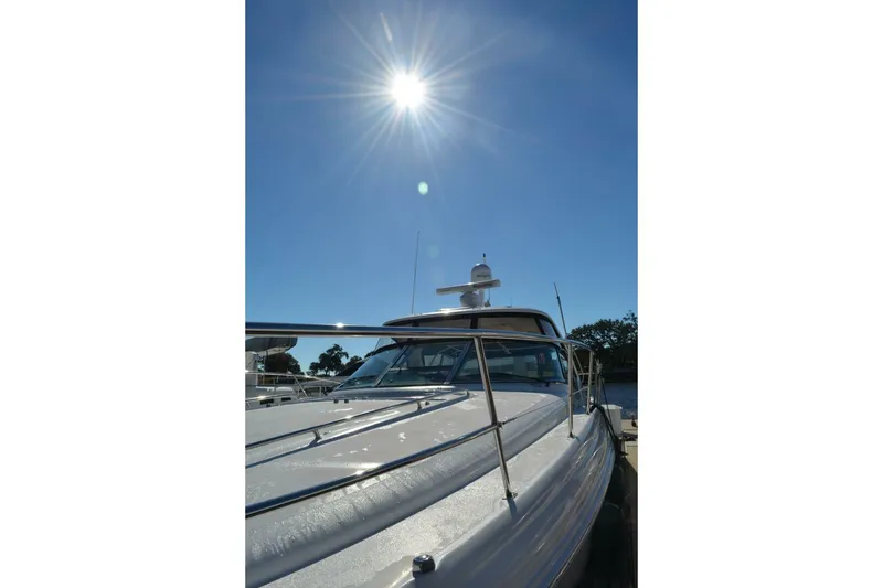 Slide: The Image of Sea Ray 44 Sundancer 2007 - 16