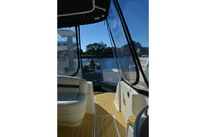 Slide: The Image of Sea Ray 44 Sundancer 2007 - 38
