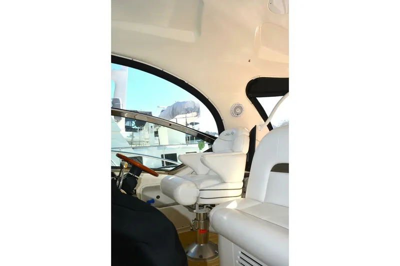 Slide: The Image of Sea Ray 44 Sundancer 2007 - 43