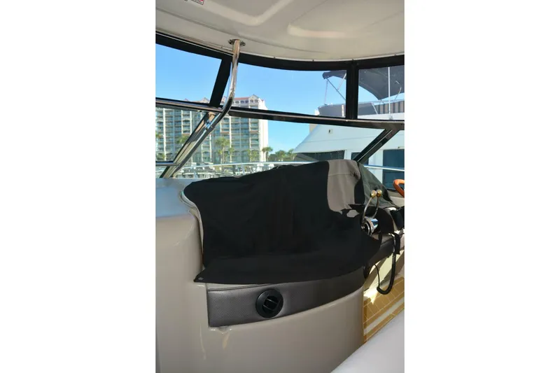 Slide: The Image of Sea Ray 44 Sundancer 2007 - 44