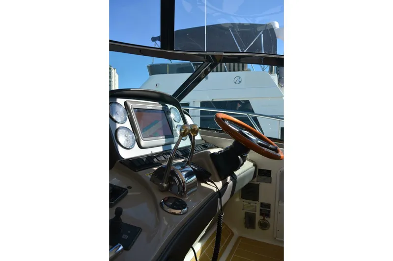 Slide: The Image of Sea Ray 44 Sundancer 2007 - 56