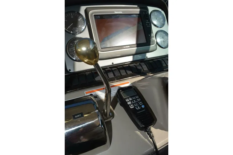Slide: The Image of Sea Ray 44 Sundancer 2007 - 58