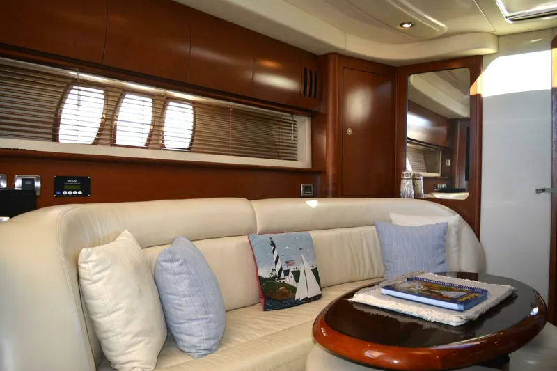 Slide: The Image of Sea Ray 44 Sundancer 2007 - 70