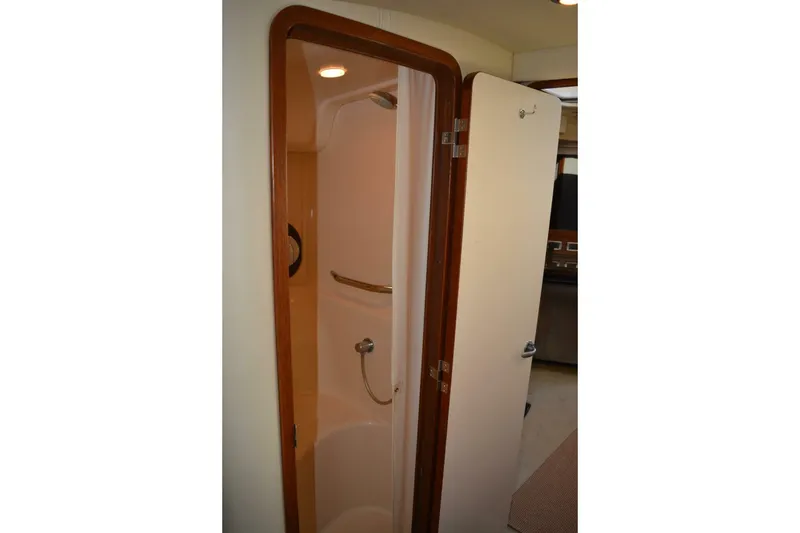 Slide: The Image of Sea Ray 44 Sundancer 2007 - 85