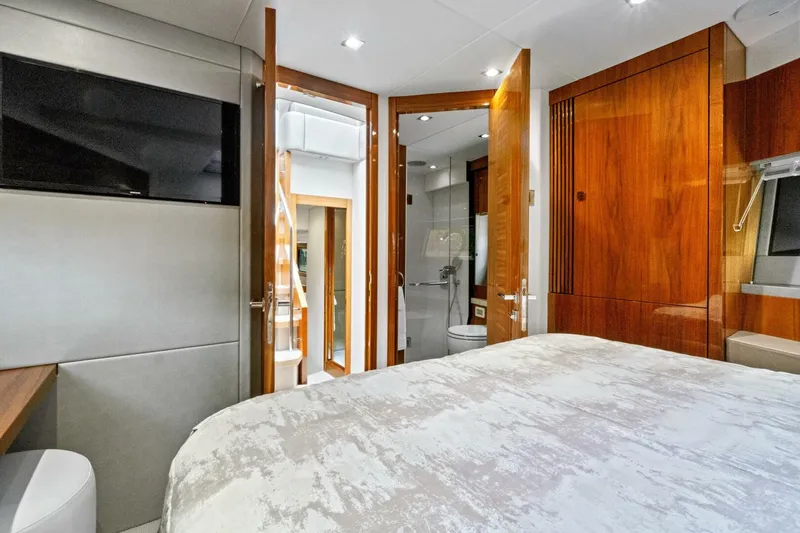 Slide: The Image of Sunseeker Manhattan 52 2020 - 39