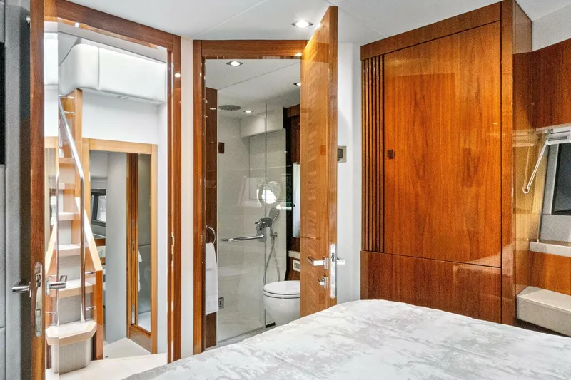 Slide: The Image of Sunseeker Manhattan 52 2020 - 40